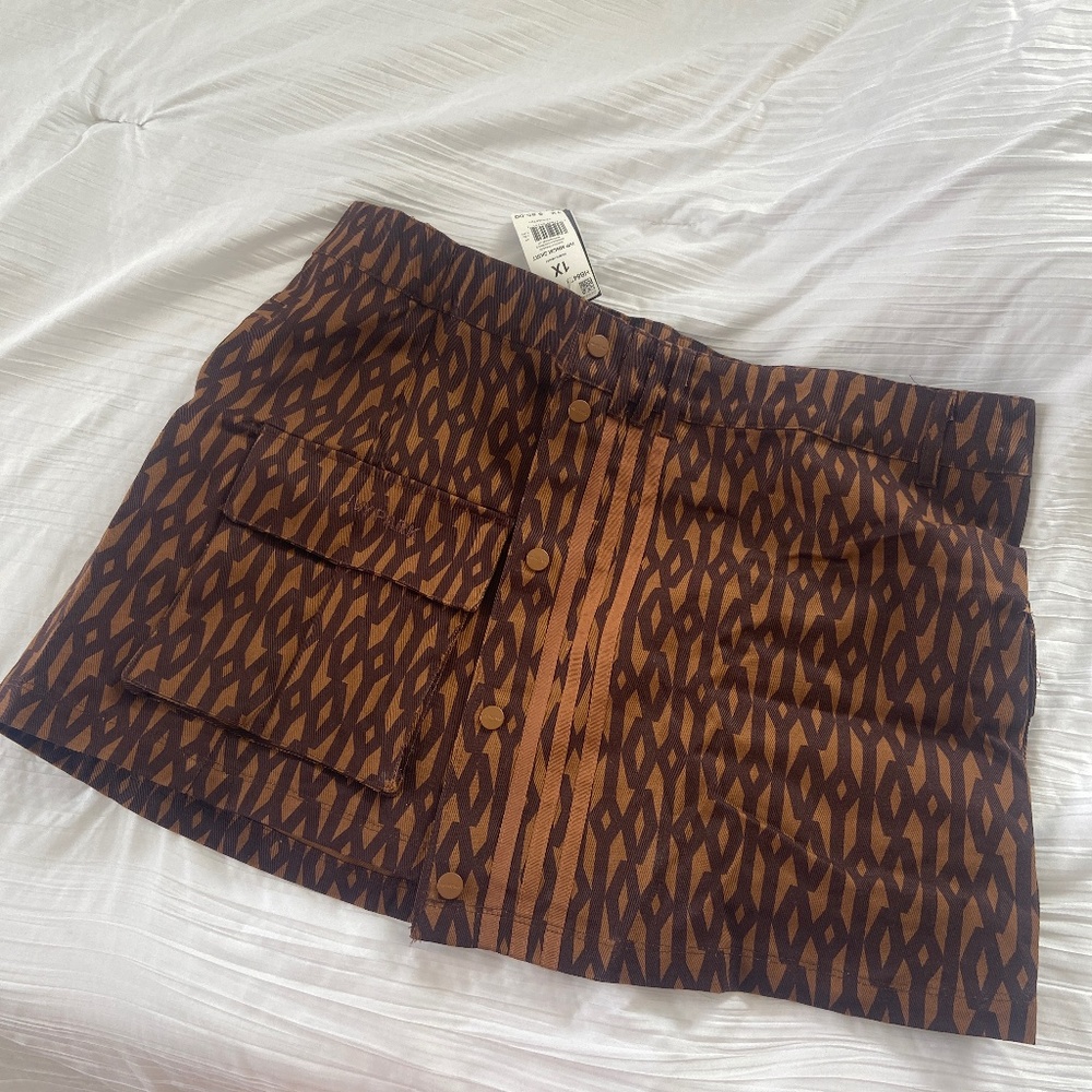 Ivy Park skirt